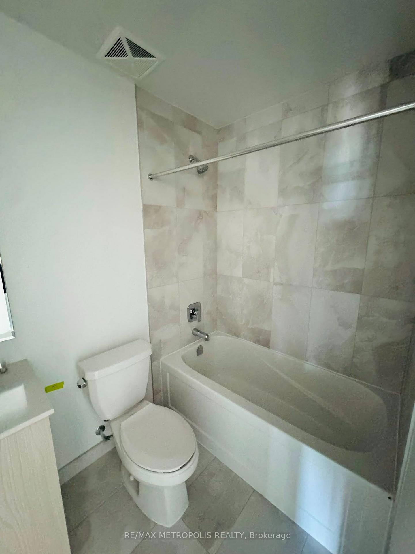 Photo 5 of Unit 109, 740 Whitlock Avenue, Milton, Cobban — HOMEH