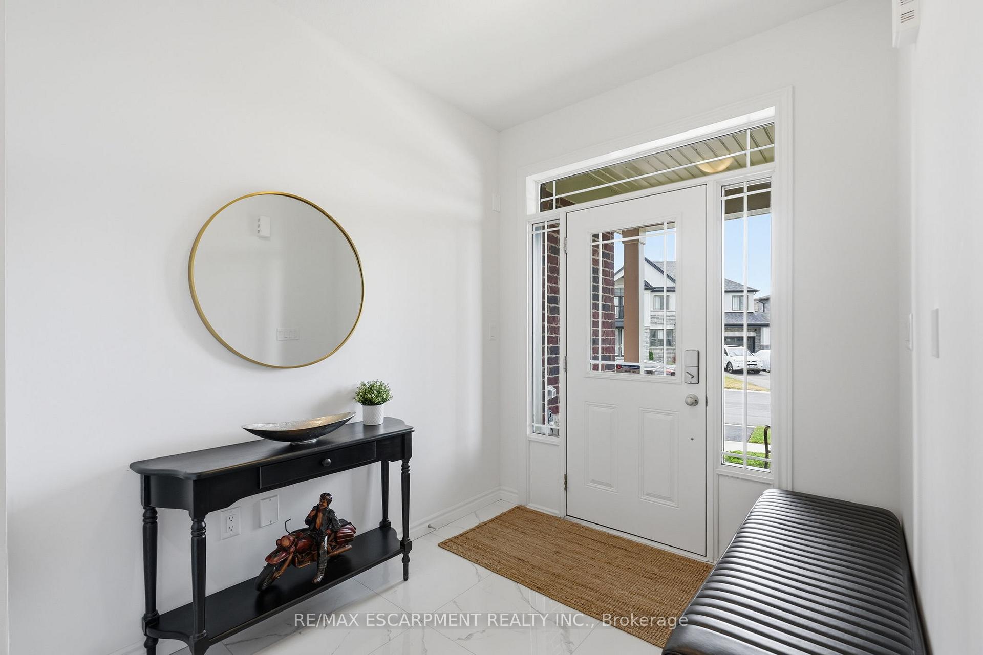 Photo 4 of 115 Daugaard Avenue, Brant, Paris — HOMEH