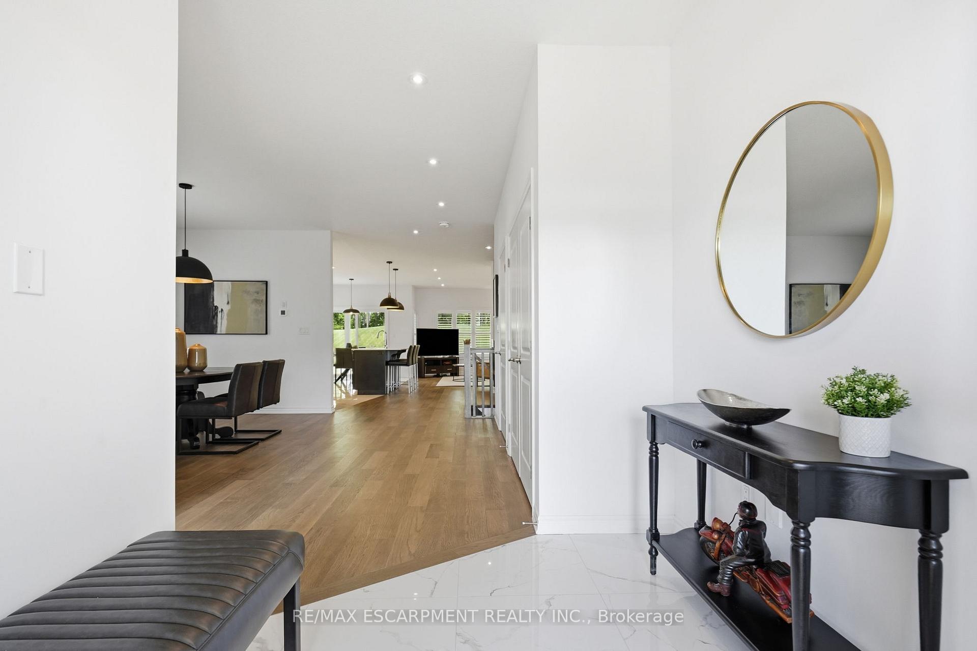 Photo 5 of 115 Daugaard Avenue, Brant, Paris — HOMEH