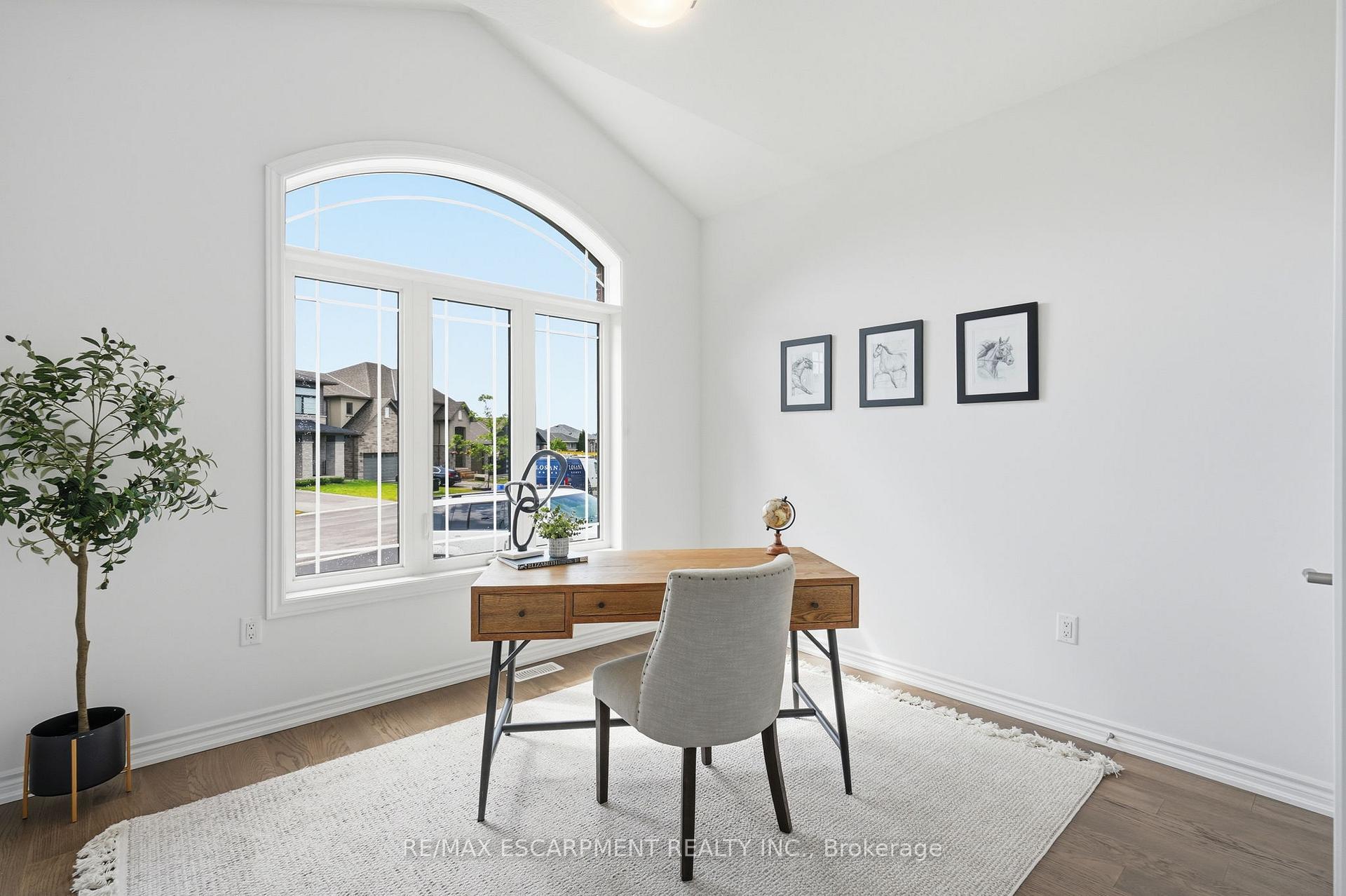 Photo 6 of 115 Daugaard Avenue, Brant, Paris — HOMEH