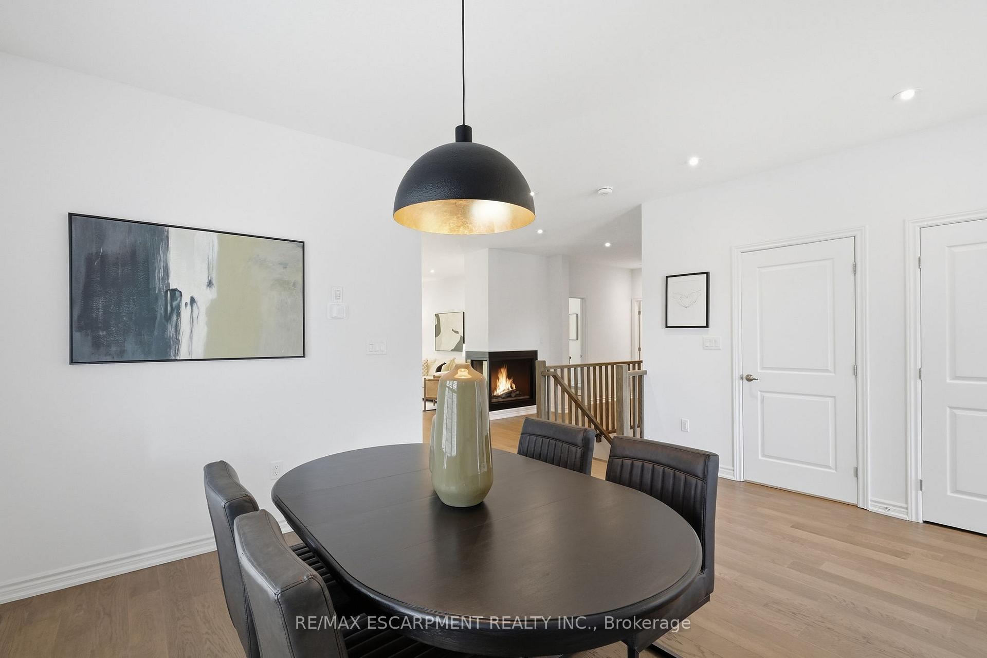 Photo 10 of 115 Daugaard Avenue, Brant, Paris — HOMEH