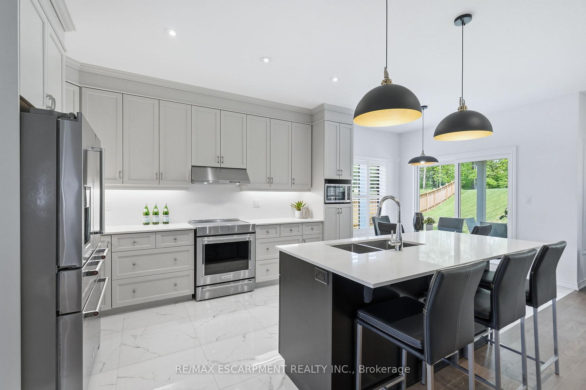 Photo 12 of 115 Daugaard Avenue, Brant, Paris — HOMEH