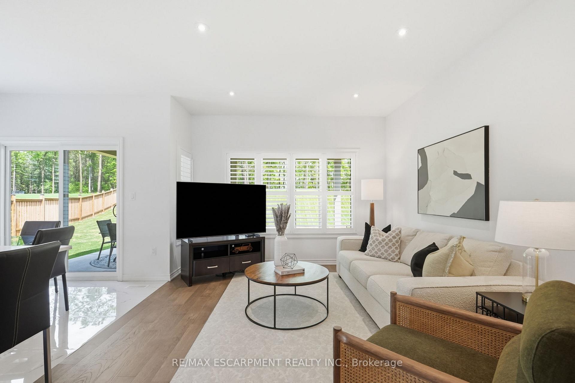 Photo 22 of 115 Daugaard Avenue, Brant, Paris — HOMEH