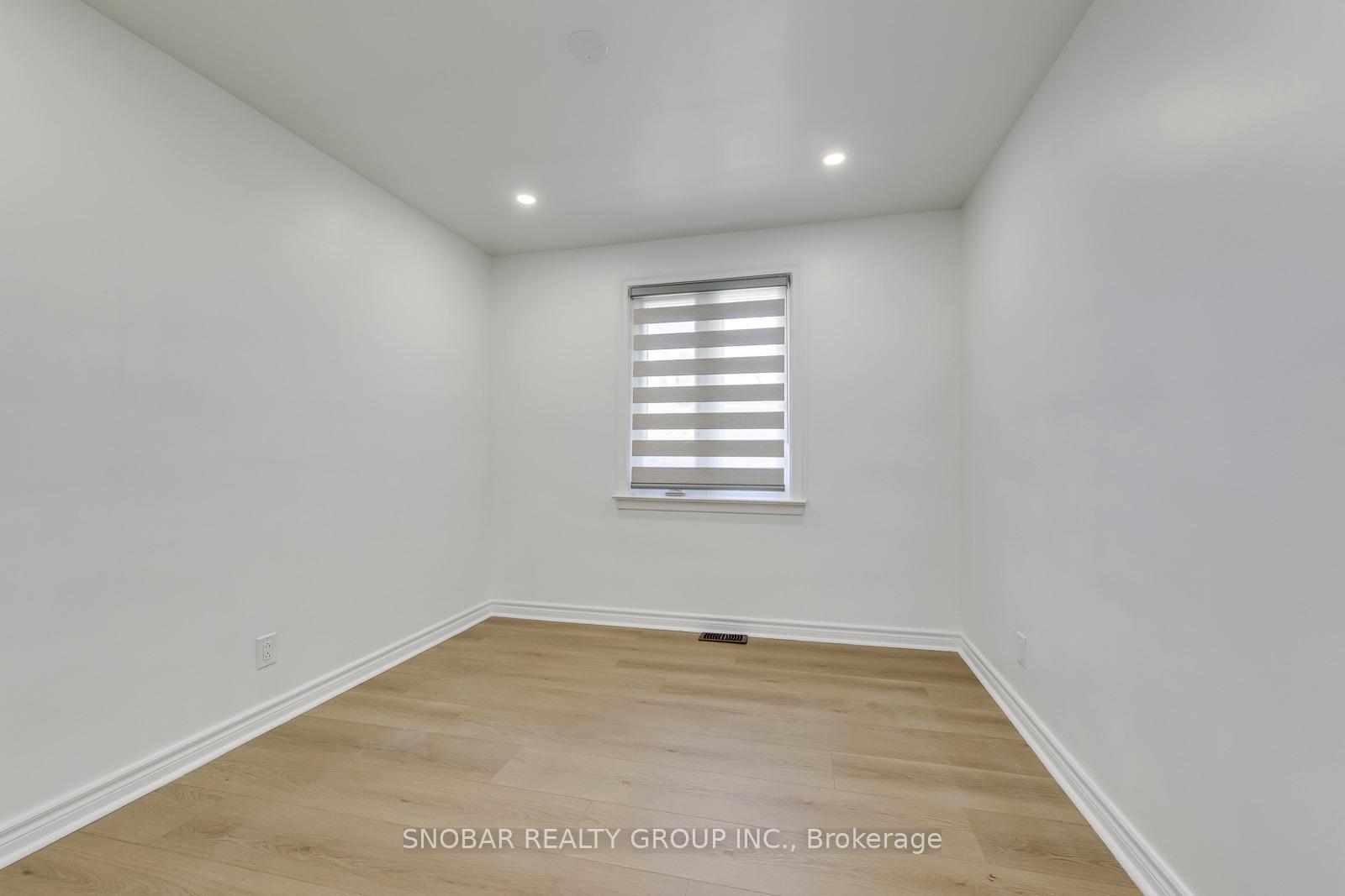 Photo 20 of 99 Jeffcoat Drive, Etobicoke, West Humber-Clairville — HOMEH