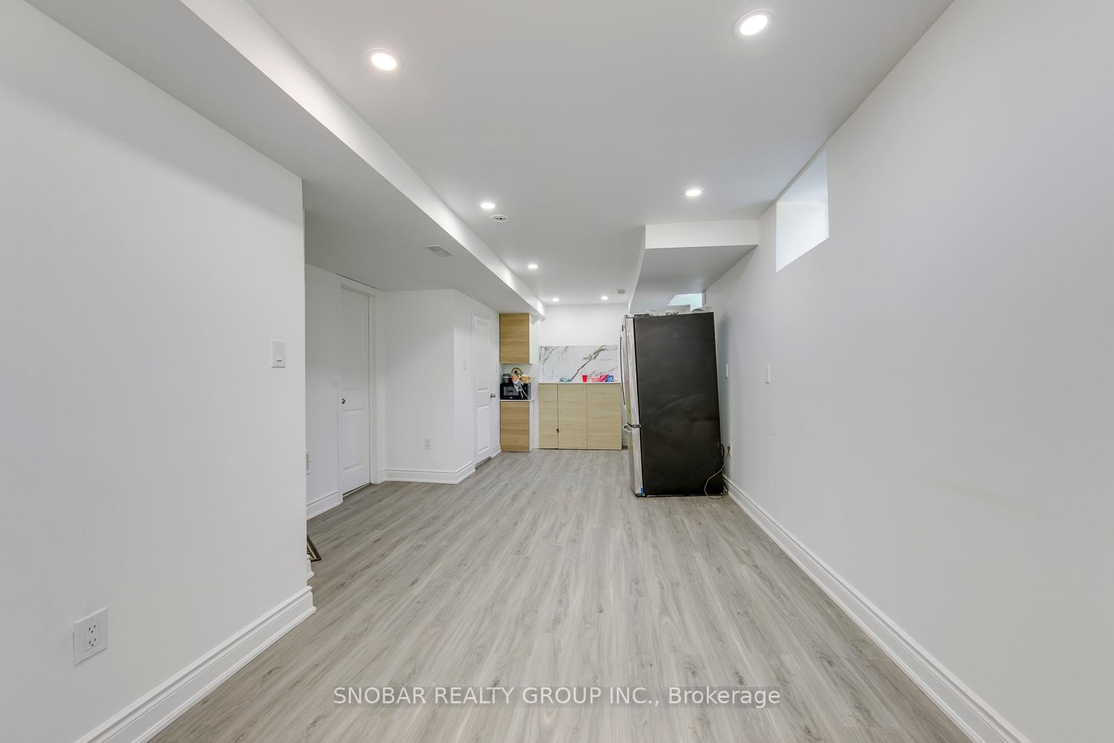 Photo 25 of 99 Jeffcoat Drive, Etobicoke, West Humber-Clairville — HOMEH