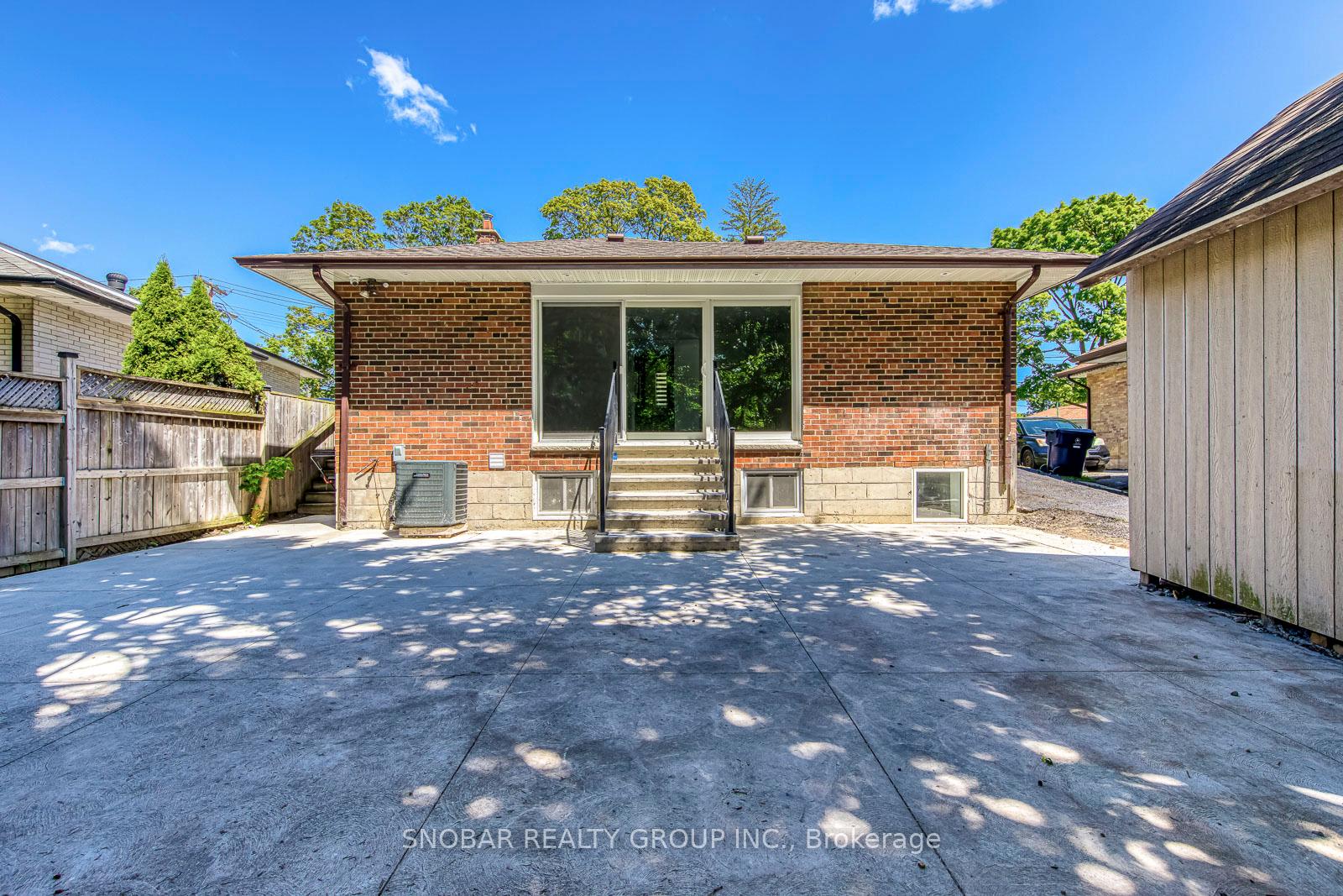 Photo 42 of 99 Jeffcoat Drive, Etobicoke, West Humber-Clairville — HOMEH