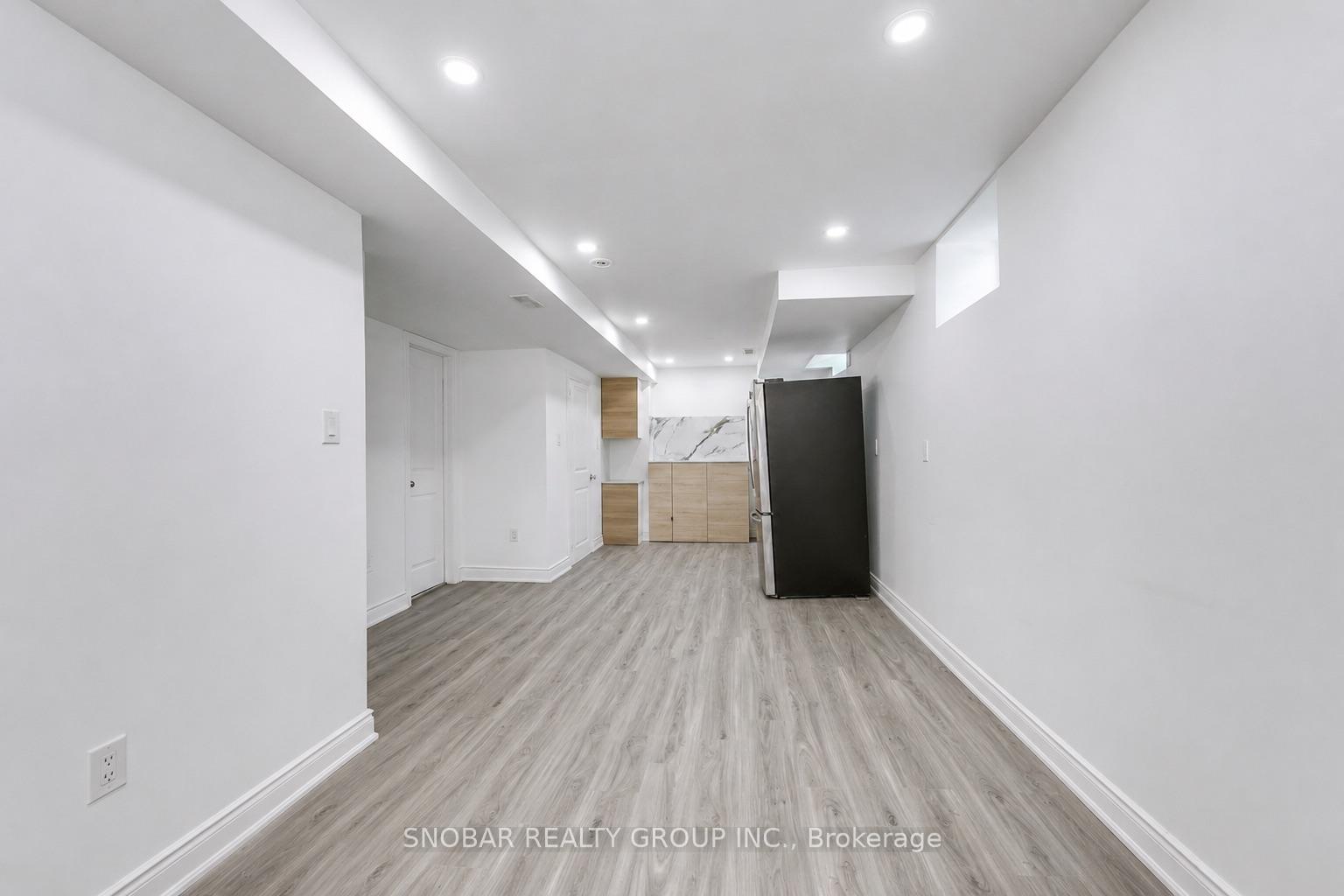Photo 26 of 99 Jeffcoat Drive, Etobicoke, West Humber-Clairville — HOMEH