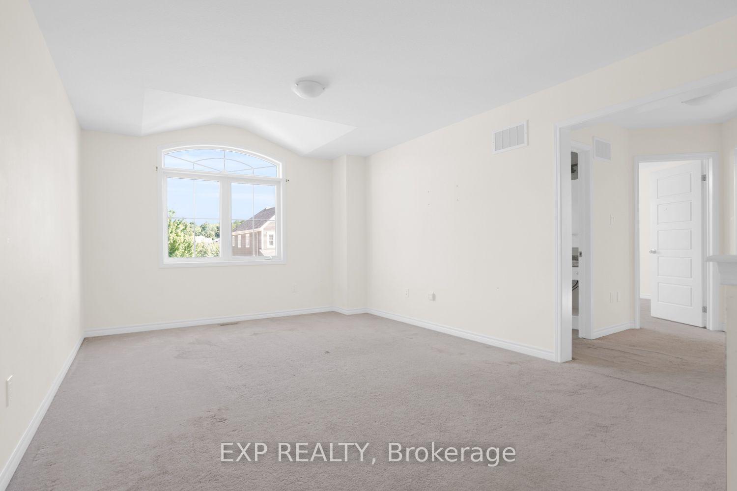 Photo 13 of 353 Grovehill Crescent, Kitchener, Trussler — HOMEH