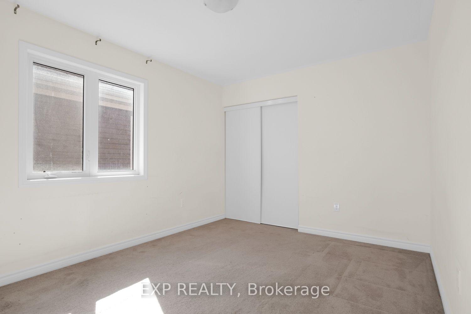 Photo 18 of 353 Grovehill Crescent, Kitchener, Trussler — HOMEH