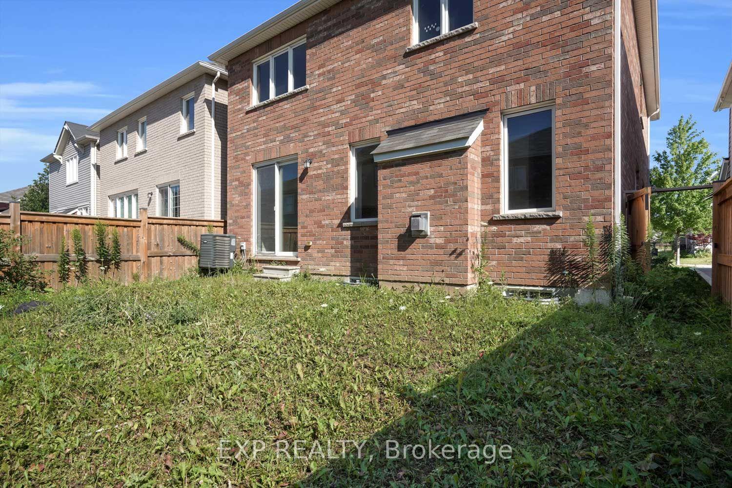 Photo 32 of 353 Grovehill Crescent, Kitchener, Trussler — HOMEH