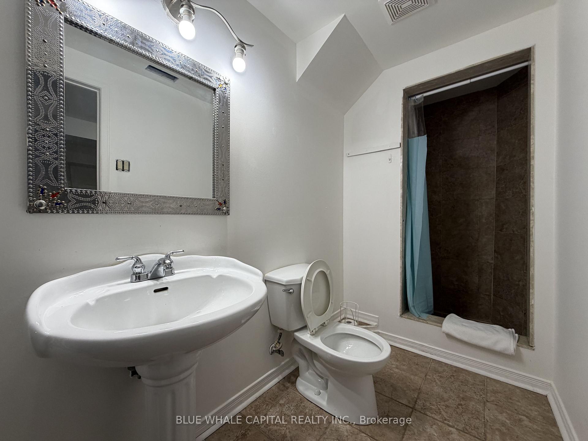 Photo 13 of Unit Basement, 20 Hollowgrove Boulevard, Brampton, Vales of Castlemore — HOMEH