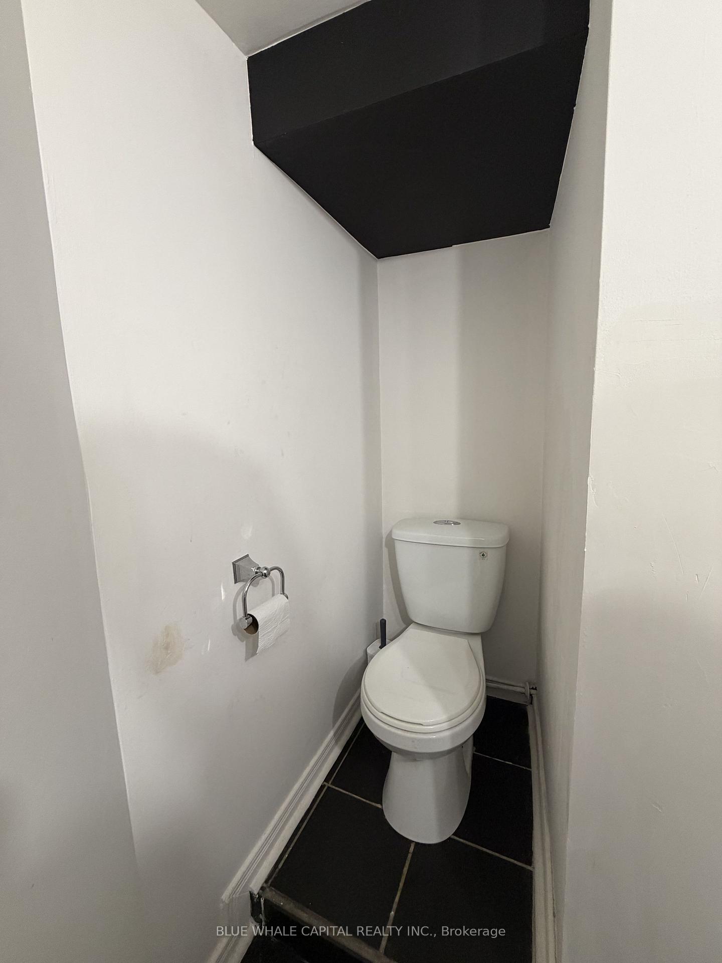 Photo 19 of Unit Basement, 20 Hollowgrove Boulevard, Brampton, Vales of Castlemore — HOMEH