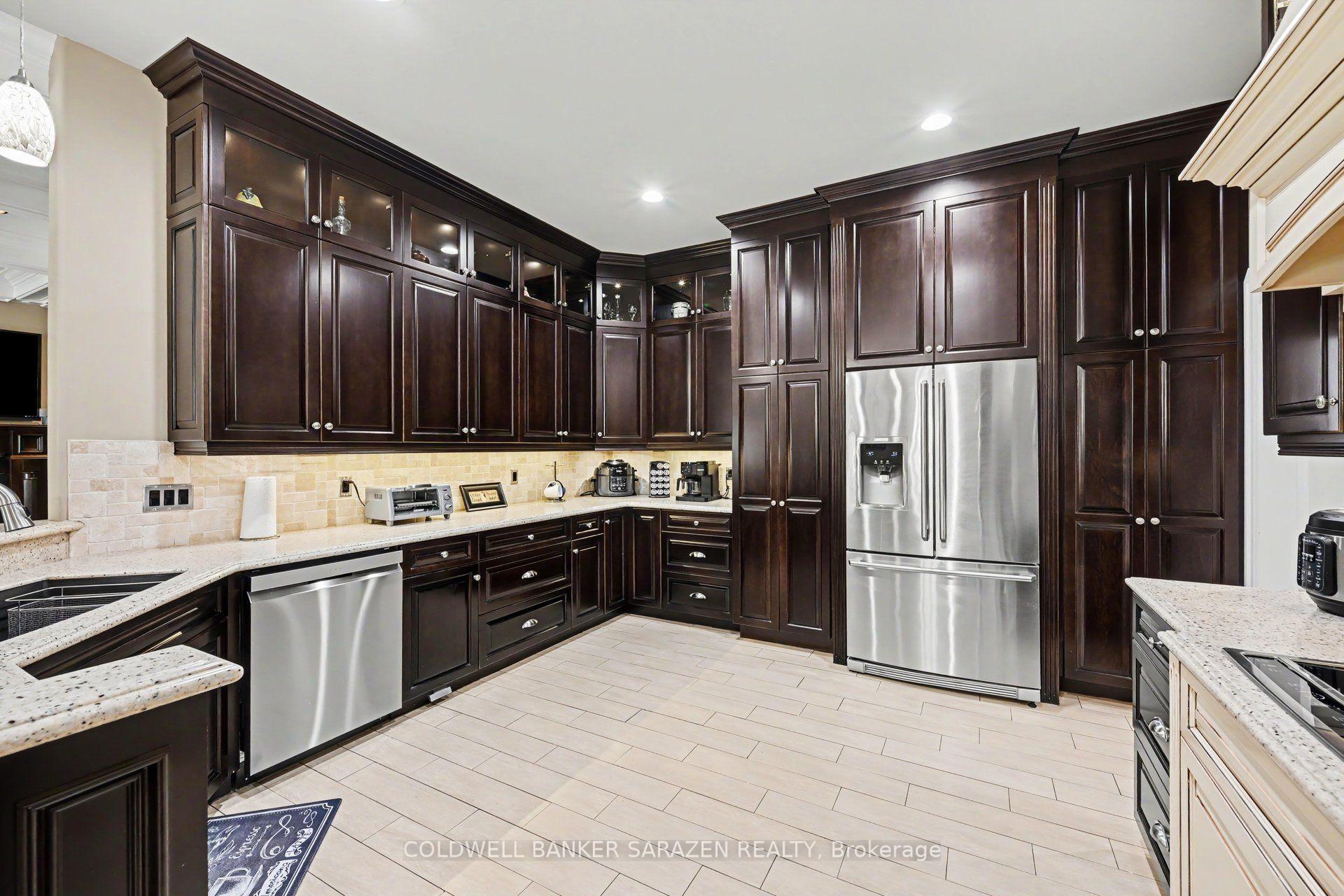Photo 13 of 1159 Jamieson Lane, Renfrew, Renfrew — HOMEH