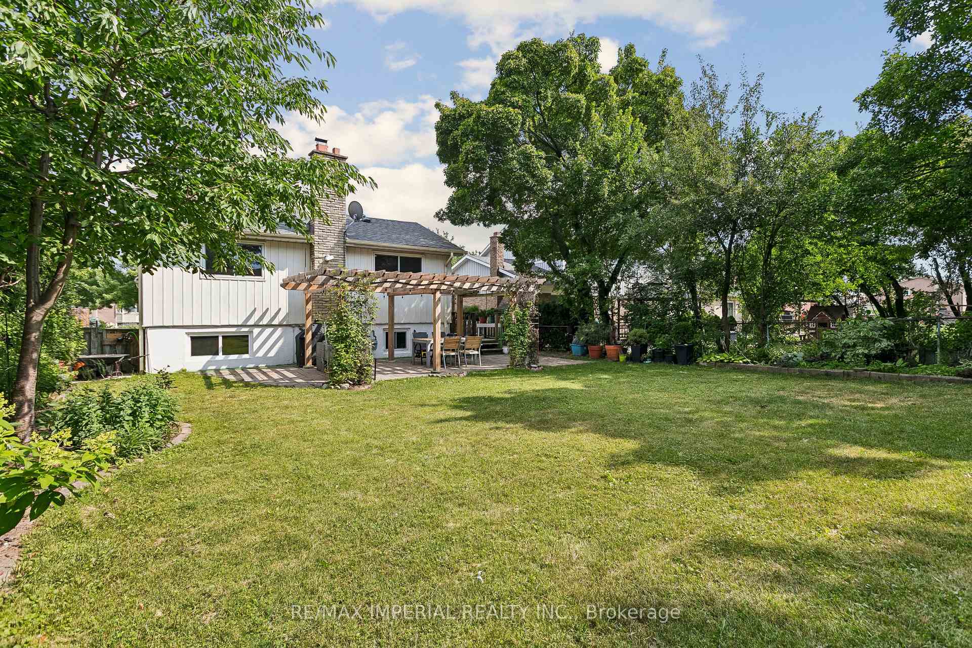 Photo 32 of 2531 Windjammer Road, Mississauga, Erin Mills — HOMEH