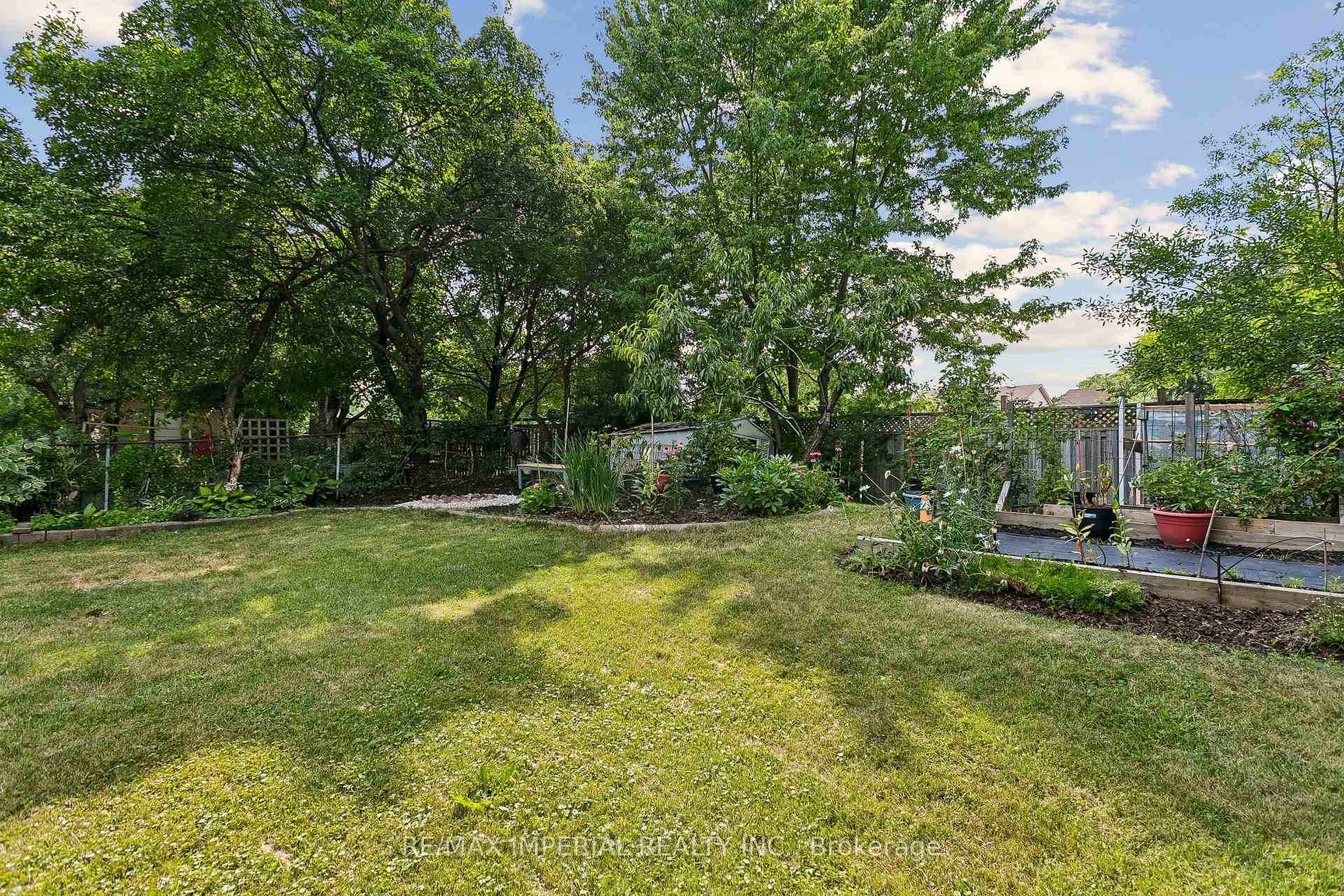 Photo 33 of 2531 Windjammer Road, Mississauga, Erin Mills — HOMEH