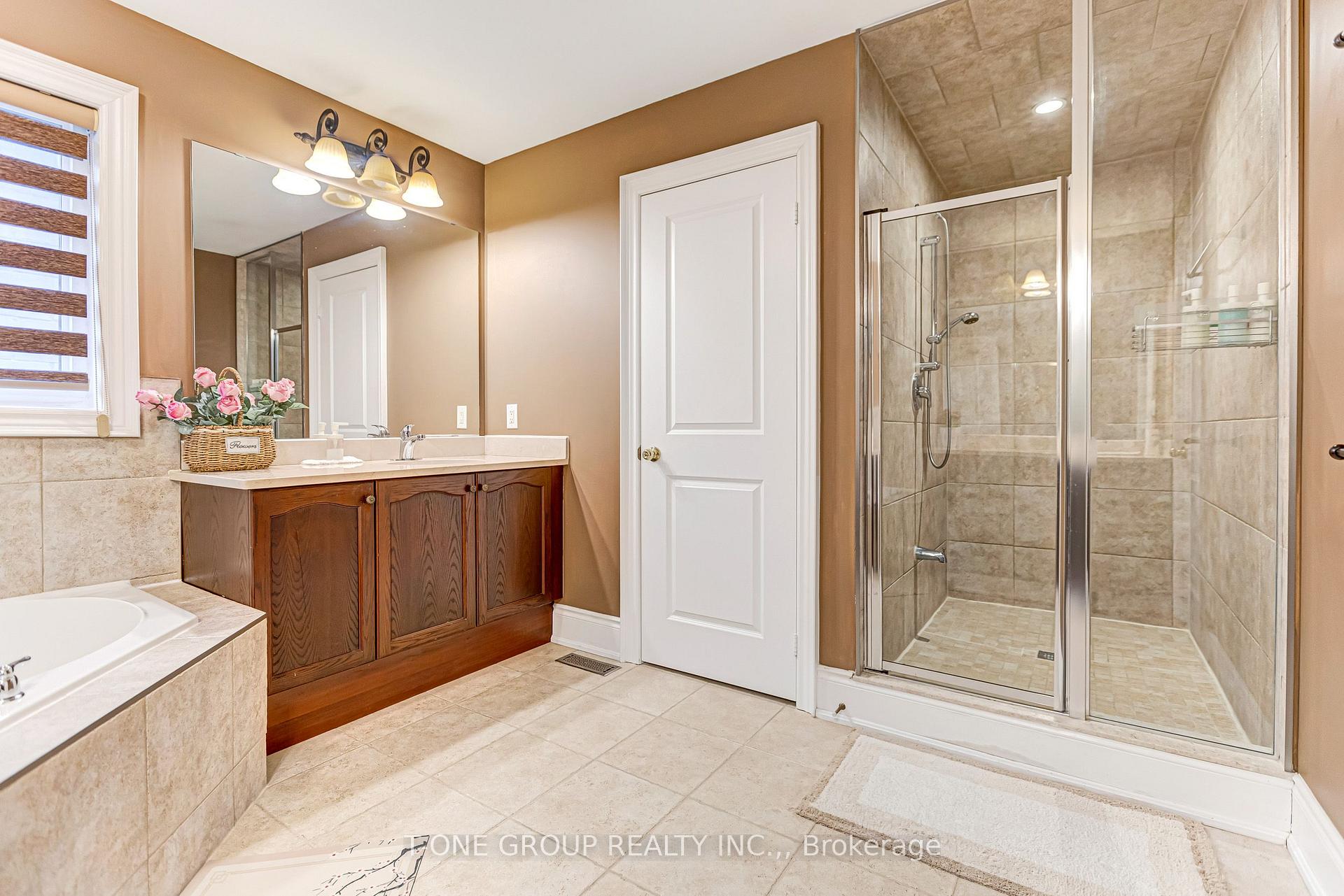 Photo 24 of 261 Angus Glen Boulevard, Markham, Devil's Elbow — HOMEH