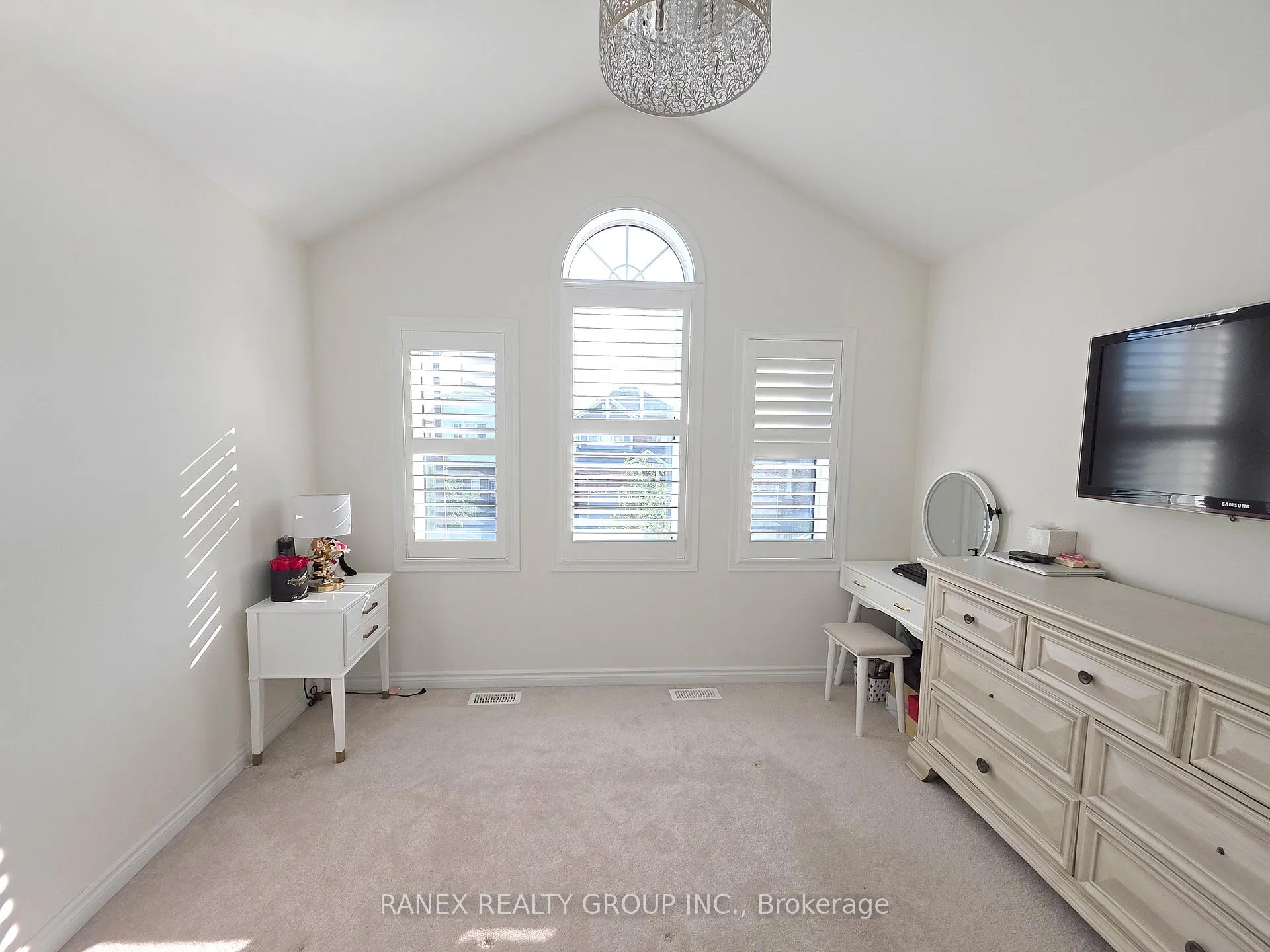Photo 14 of 13 Littlebeck Crescent, Whitby, Rolling Acres — HOMEH