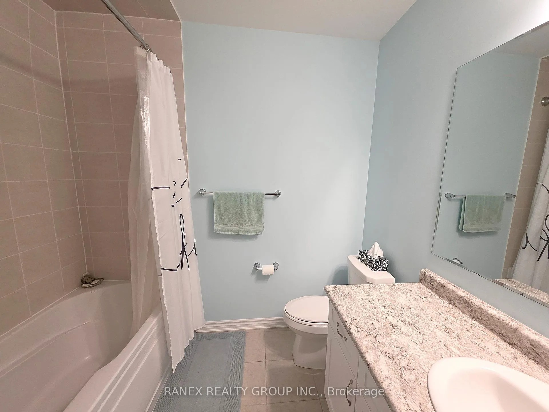 Photo 18 of 13 Littlebeck Crescent, Whitby, Rolling Acres — HOMEH