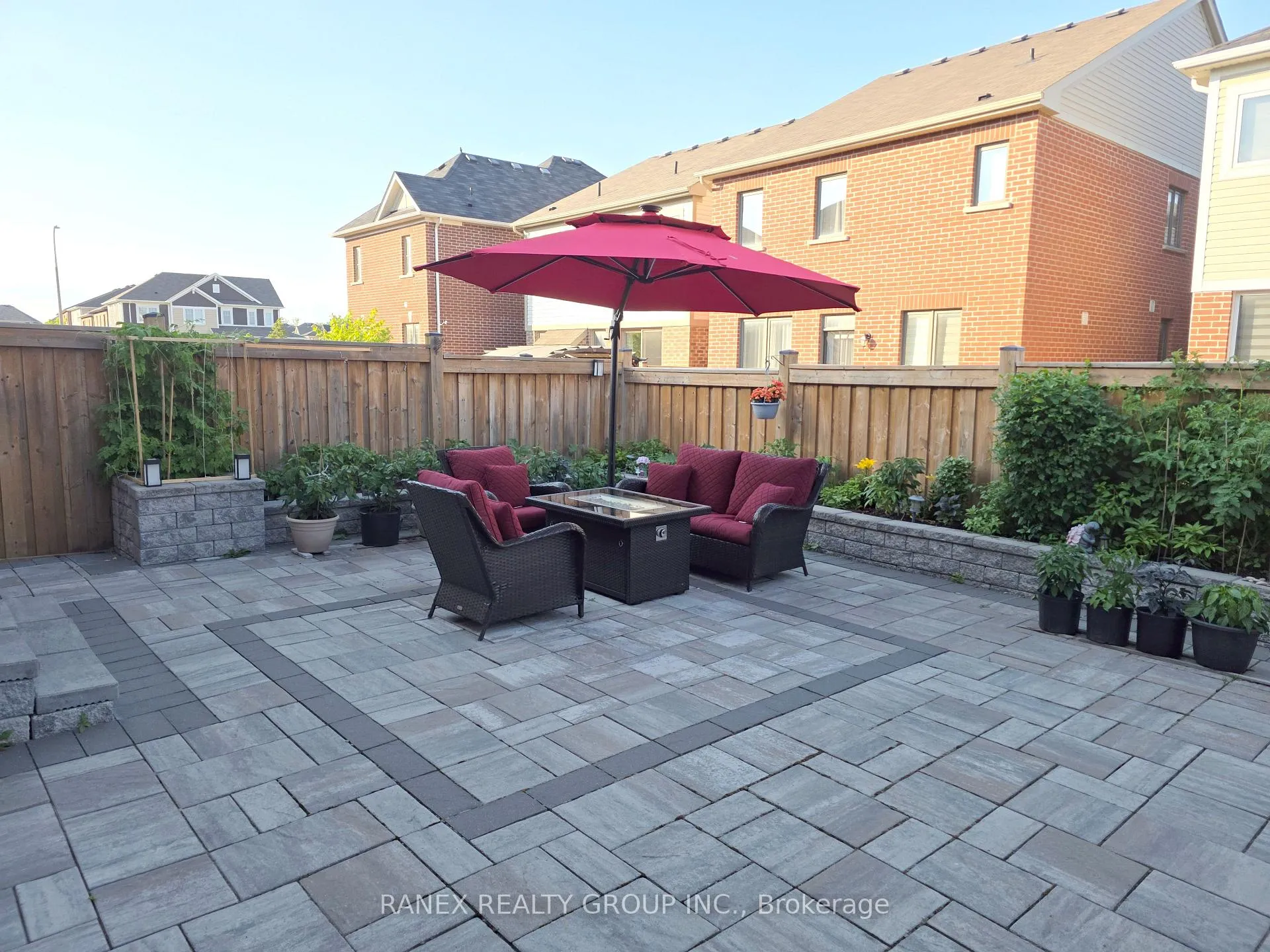 Photo 24 of 13 Littlebeck Crescent, Whitby, Rolling Acres — HOMEH