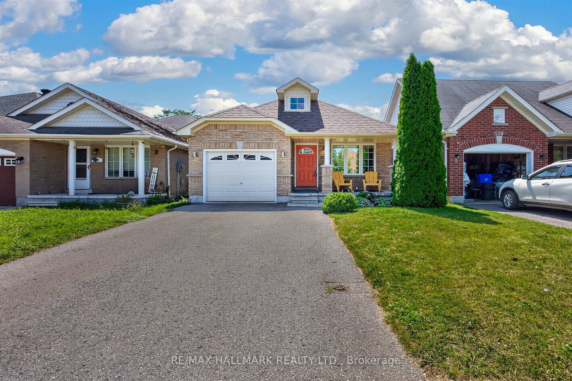 Photo 3 of 563 Luple Avenue, Oshawa, Samac — HOMEH
