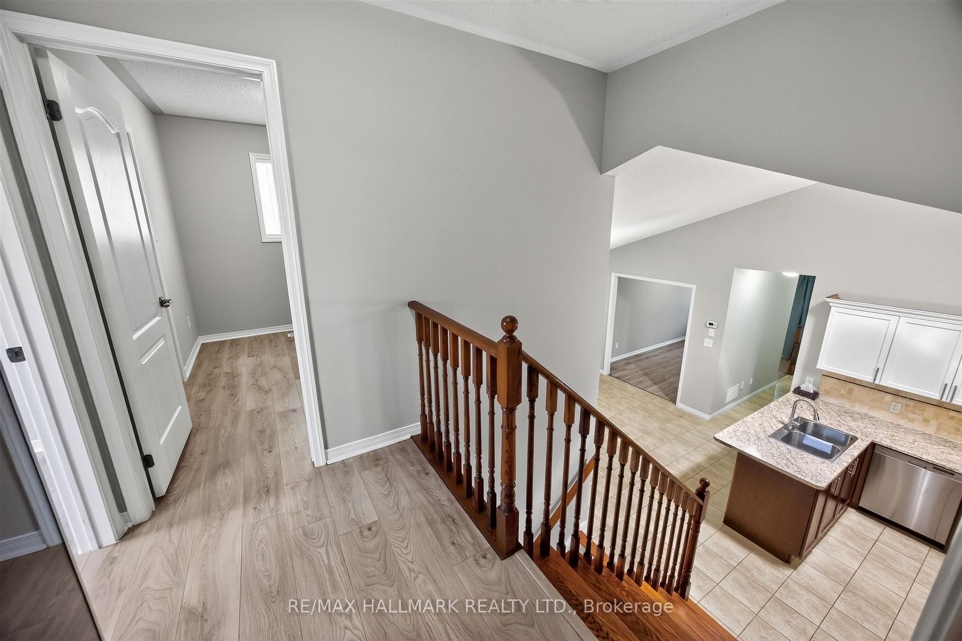 Photo 23 of 563 Luple Avenue, Oshawa, Samac — HOMEH