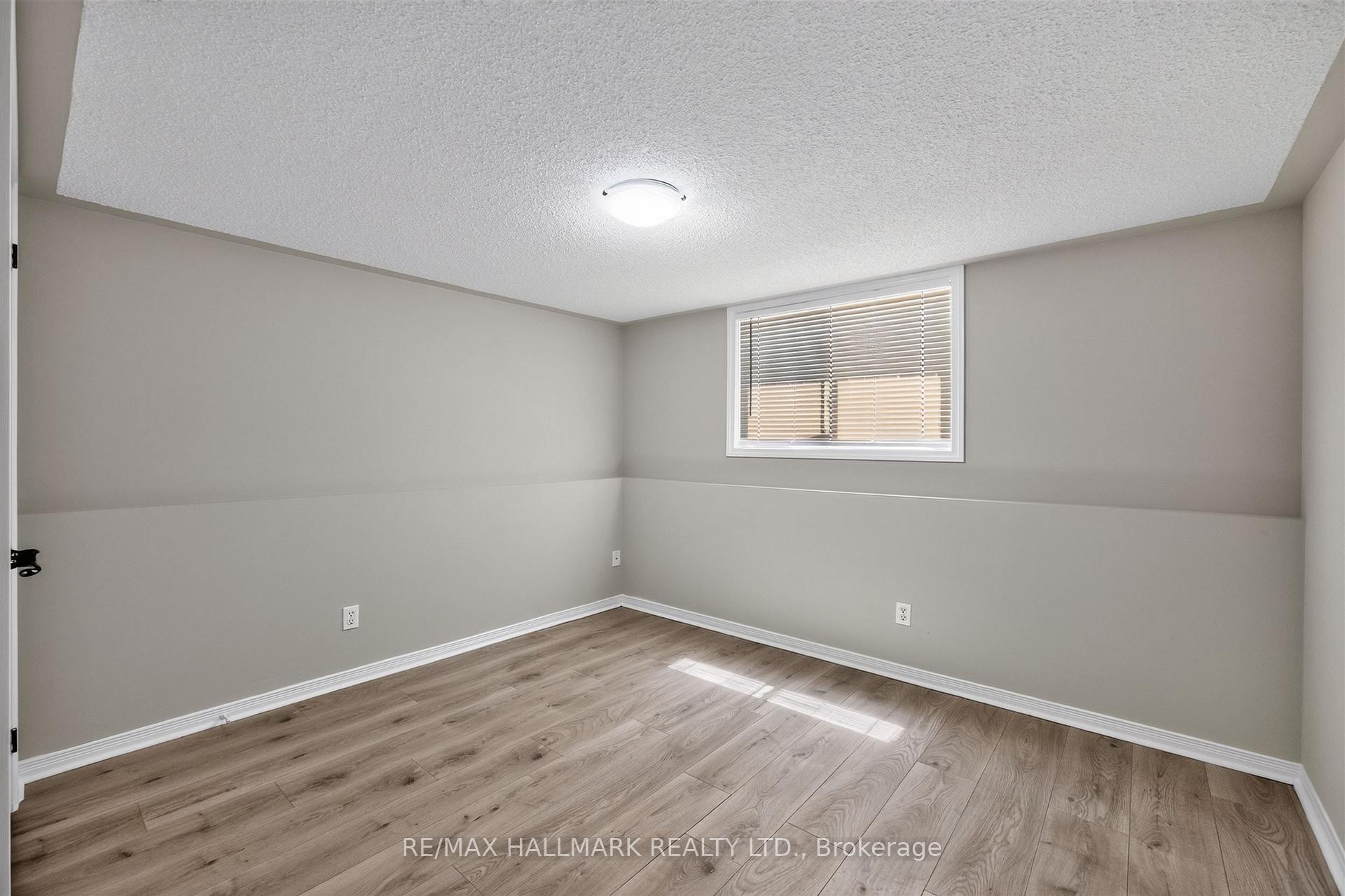 Photo 37 of 563 Luple Avenue, Oshawa, Samac — HOMEH