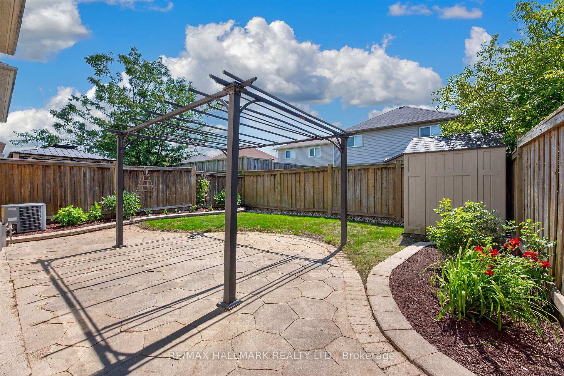 Photo 48 of 563 Luple Avenue, Oshawa, Samac — HOMEH