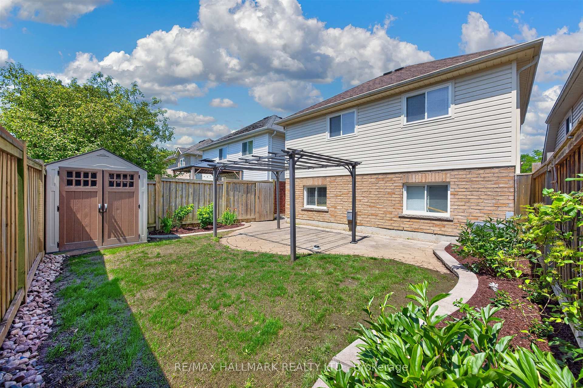 Photo 49 of 563 Luple Avenue, Oshawa, Samac — HOMEH