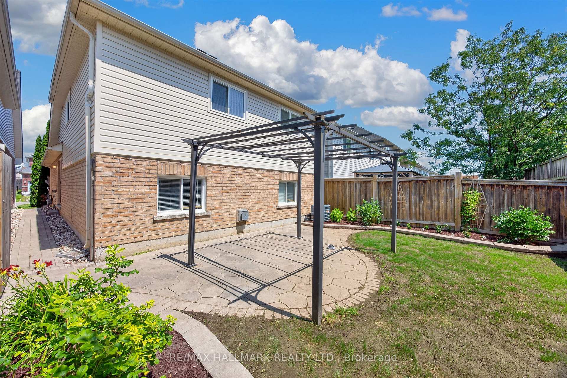 Photo 50 of 563 Luple Avenue, Oshawa, Samac — HOMEH