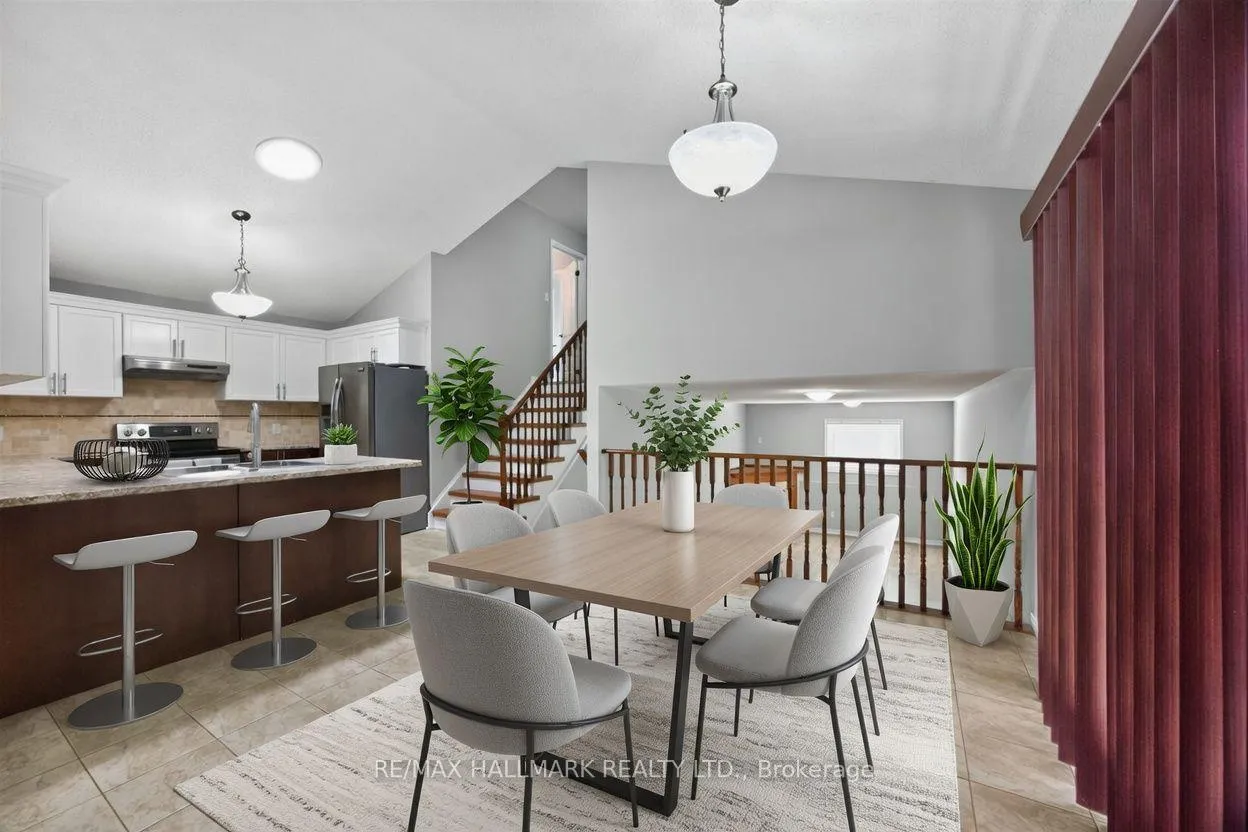 Photo 20 of 563 Luple Avenue, Oshawa, Samac — HOMEH