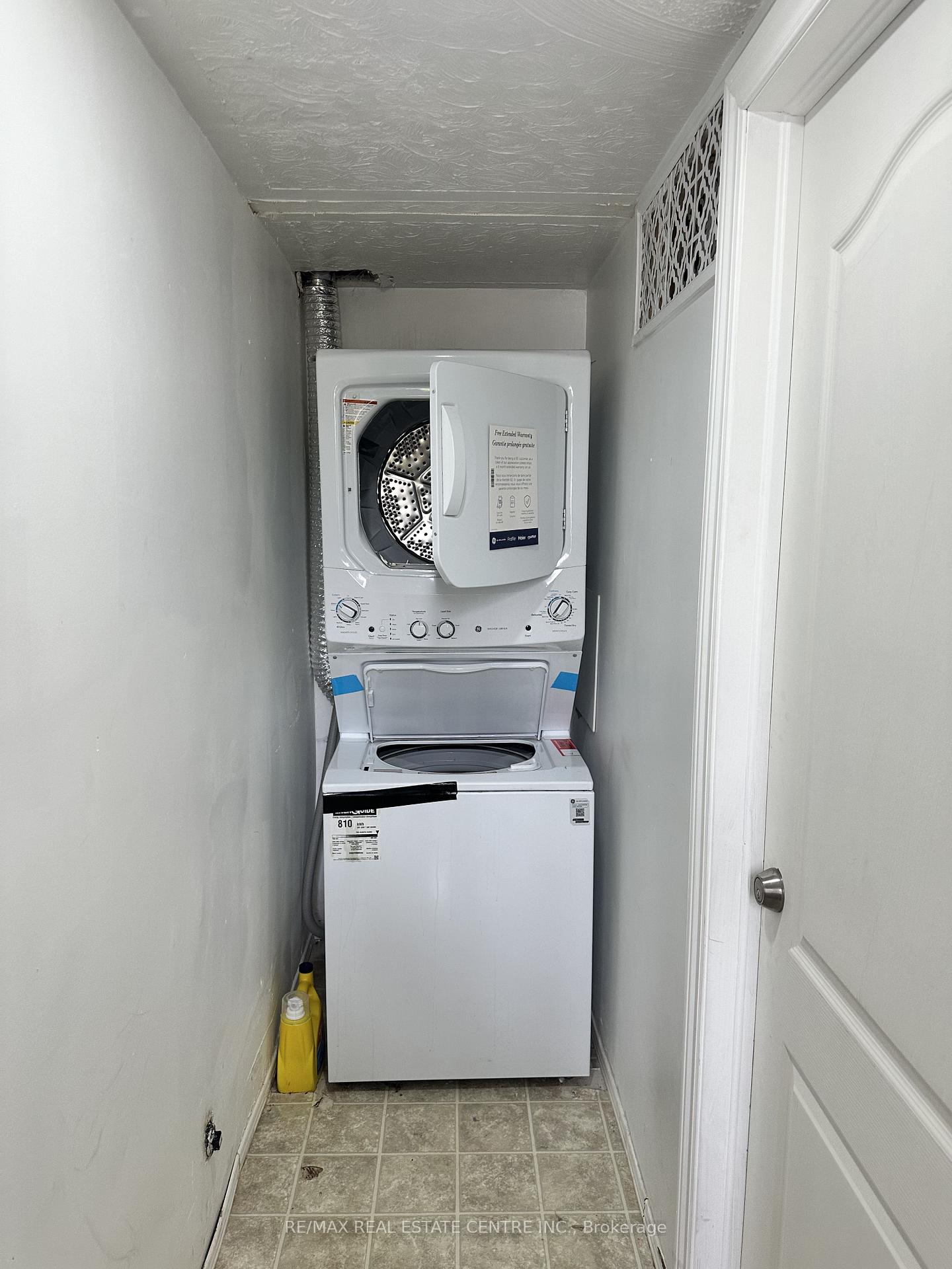 Photo 8 of 66 Bakersfield Drive, Cambridge, Christopher-Champlain — HOMEH