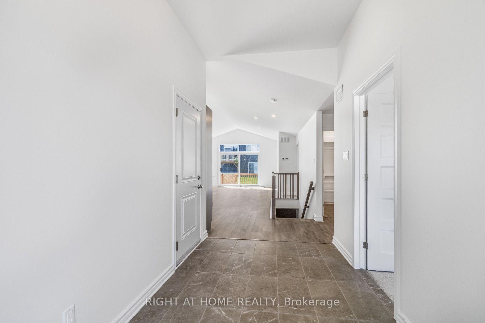 Photo 13 of 27 Yade Road, Arnprior, Arnprior — HOMEH