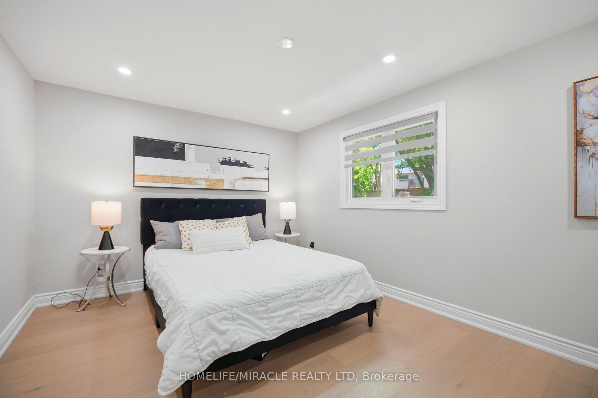Photo 17 of 96 Bonham Boulevard, Mississauga, Streetsville — HOMEH