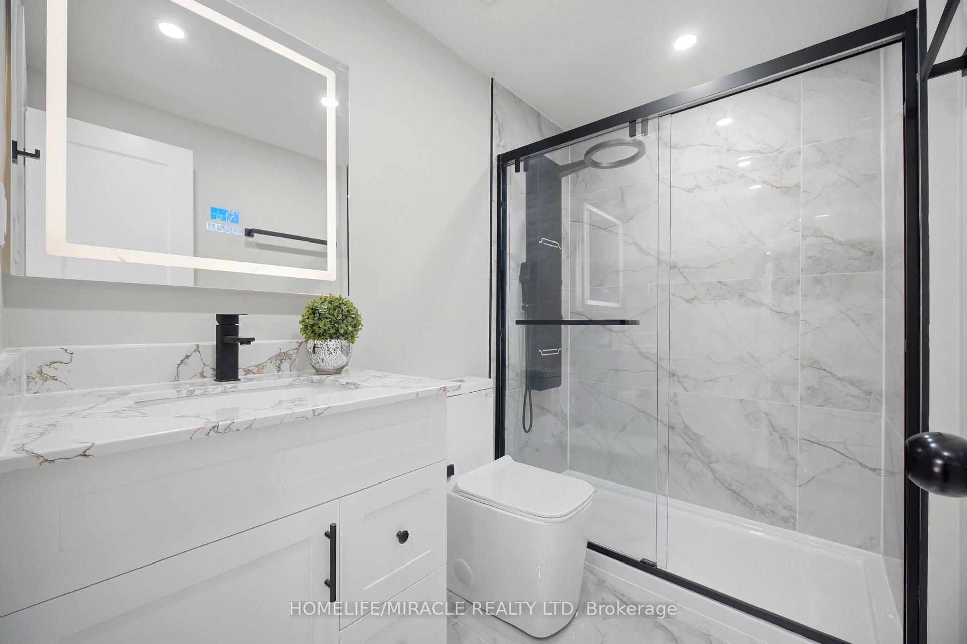Photo 23 of 96 Bonham Boulevard, Mississauga, Streetsville — HOMEH