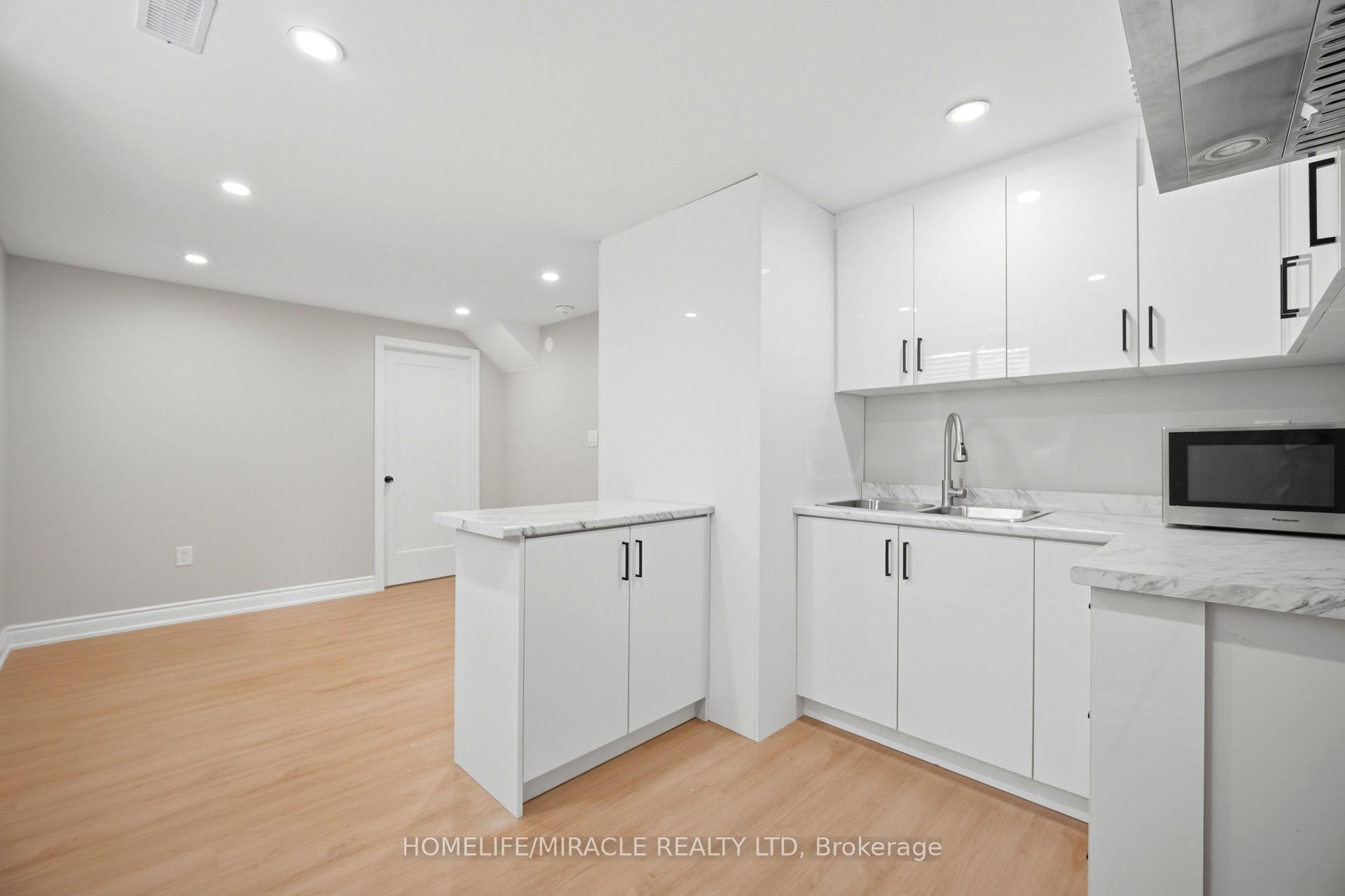 Photo 26 of 96 Bonham Boulevard, Mississauga, Streetsville — HOMEH