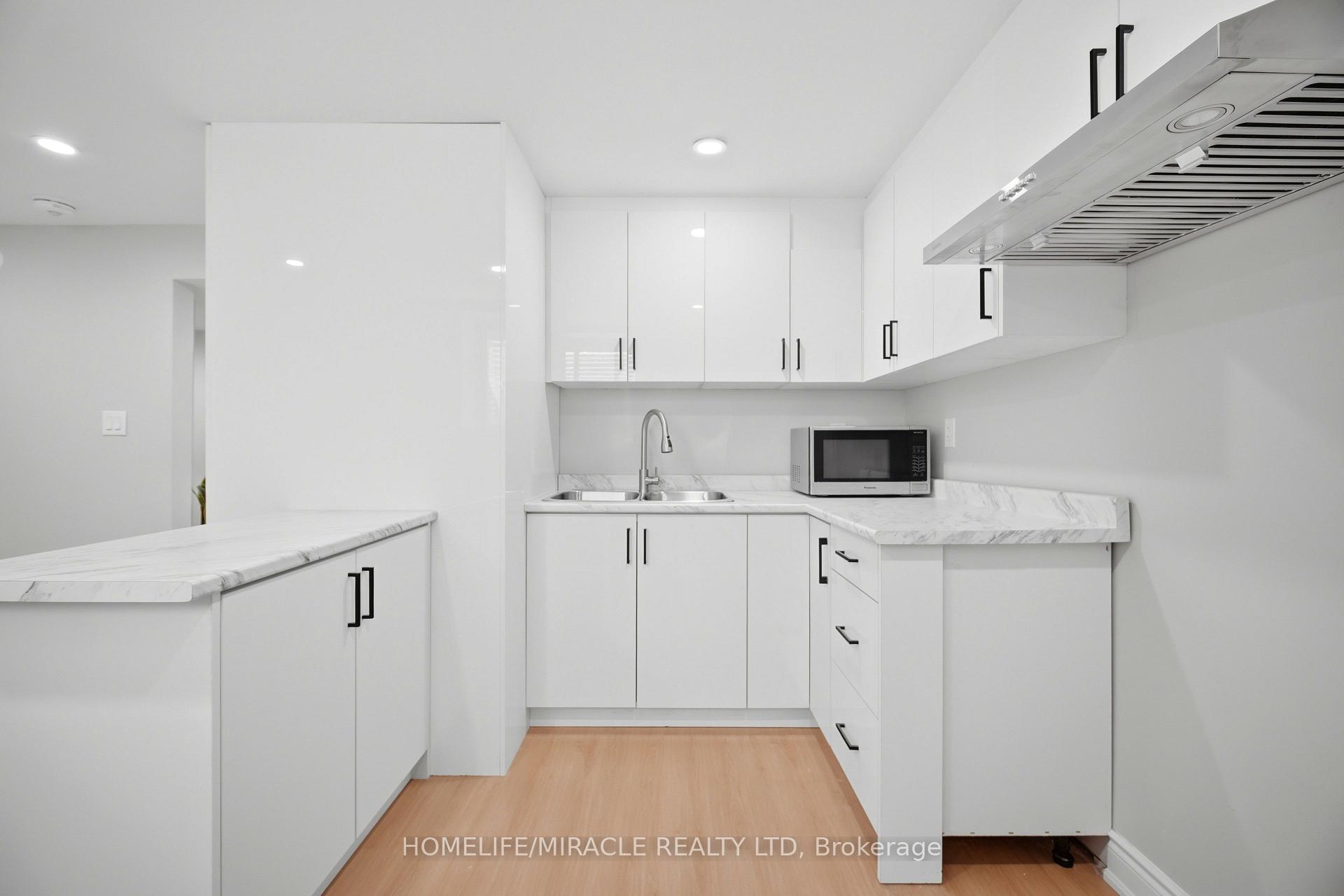 Photo 27 of 96 Bonham Boulevard, Mississauga, Streetsville — HOMEH