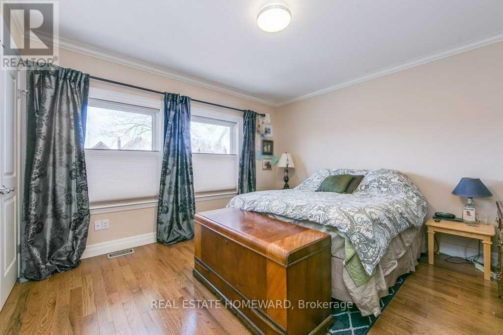 Photo 6 of 76 Redwood Avenue, Toronto, Greenwood-Coxwell — HOMEH