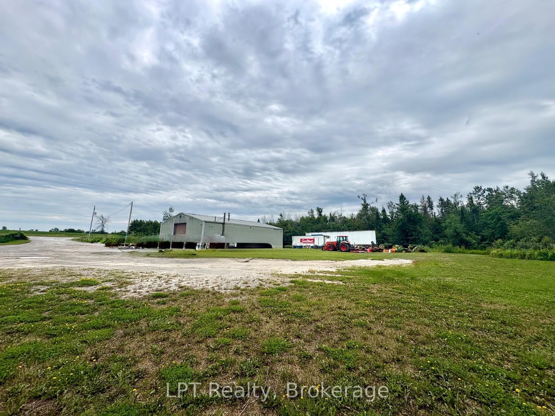 Photo 3 of 87 Killarney Bay Road, Kawartha Lakes, Fenelon — HOMEH