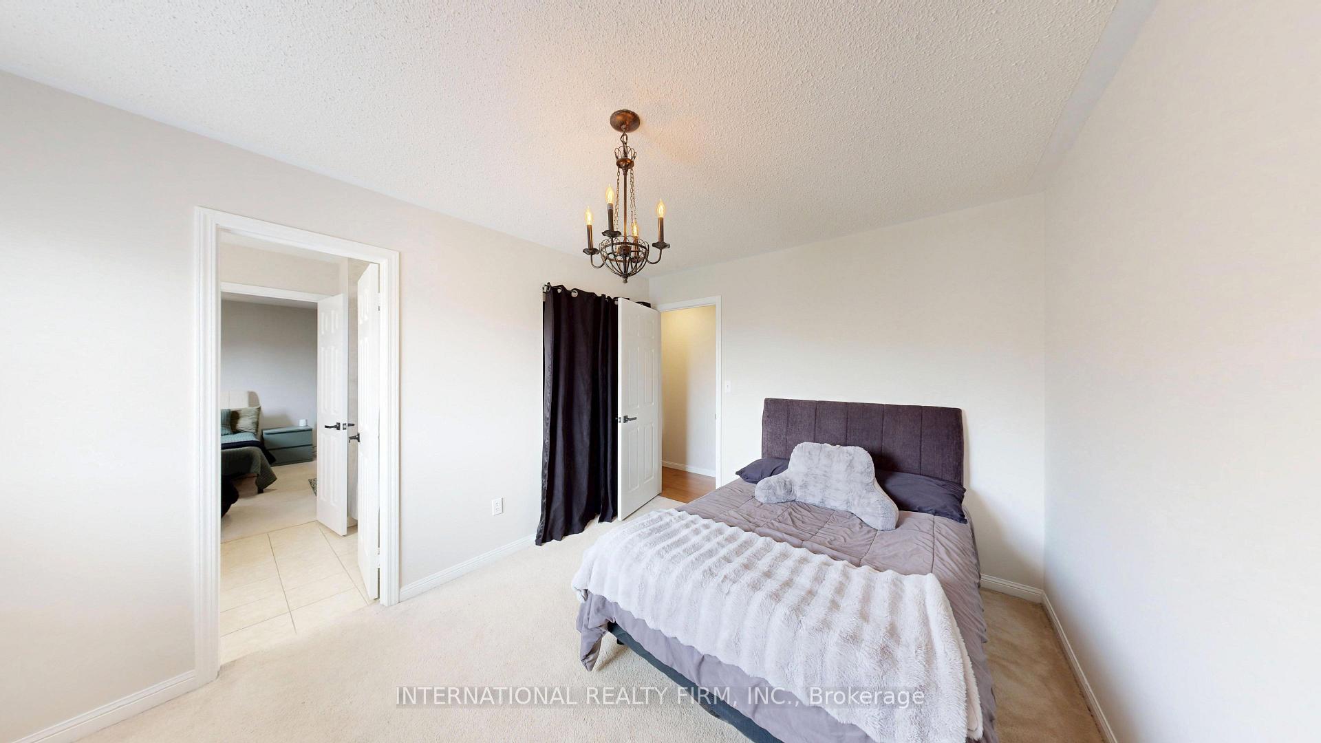 Photo 19 of 62 Williamson Drive, Brampton, Fletcher's Meadow — HOMEH