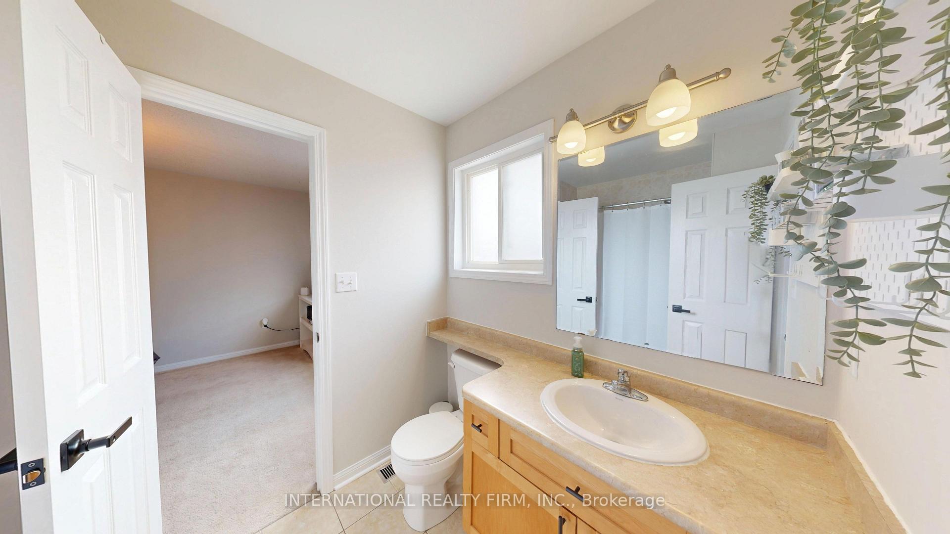 Photo 20 of 62 Williamson Drive, Brampton, Fletcher's Meadow — HOMEH