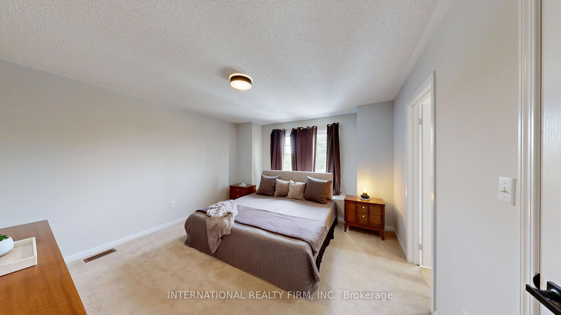 Photo 23 of 62 Williamson Drive, Brampton, Fletcher's Meadow — HOMEH