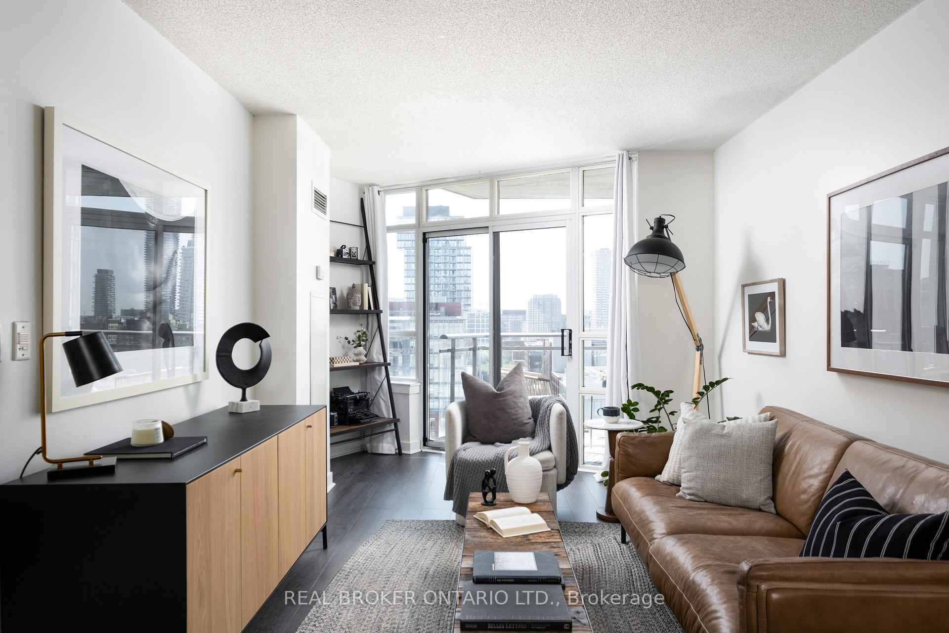 Photo 3 of Unit 1416, 255 Richmond Street E, Toronto, Moss Park — HOMEH