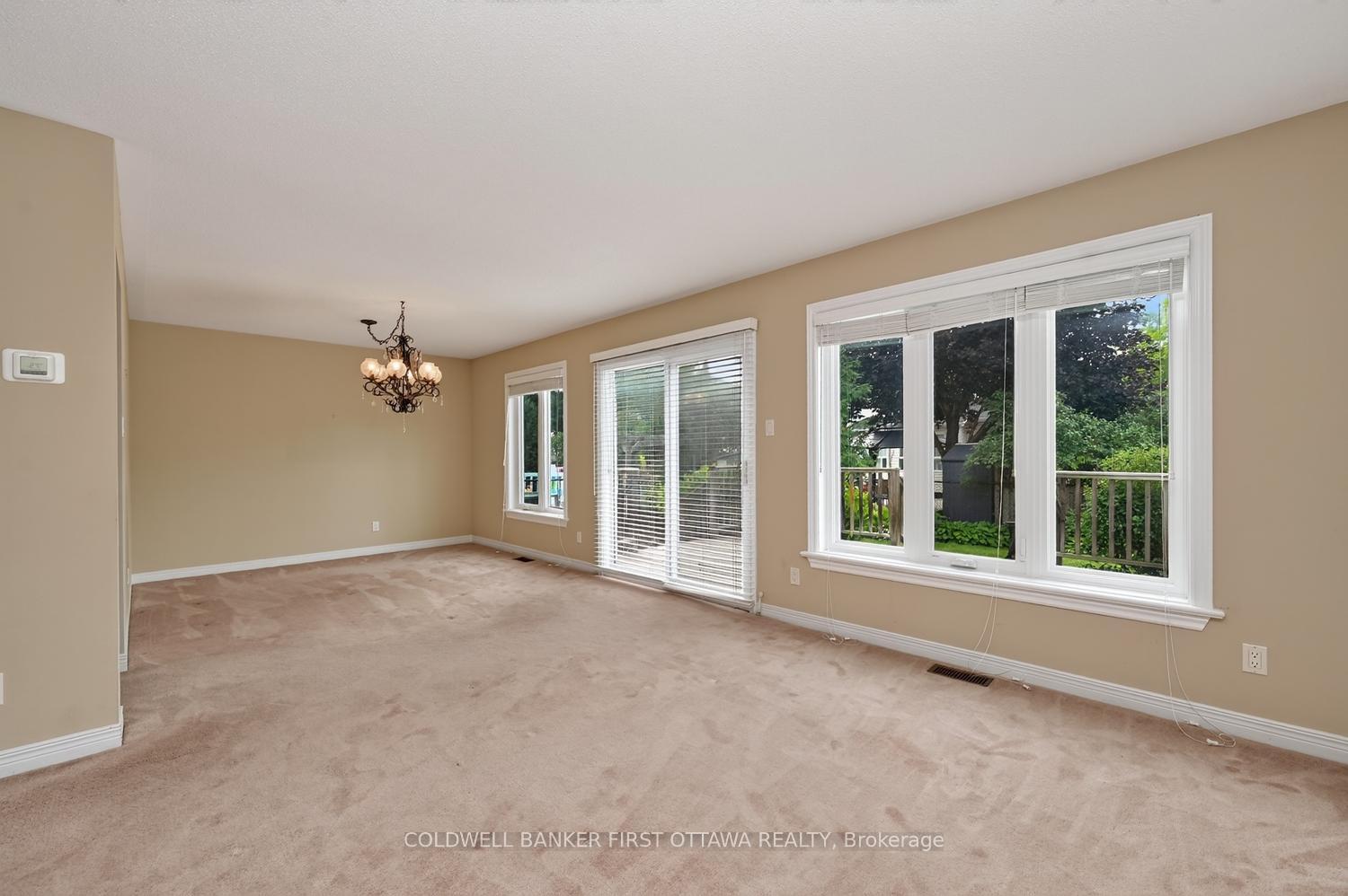 Photo 9 of 30 Rideaucrest Drive, Ottawa, Barrhaven East — HOMEH