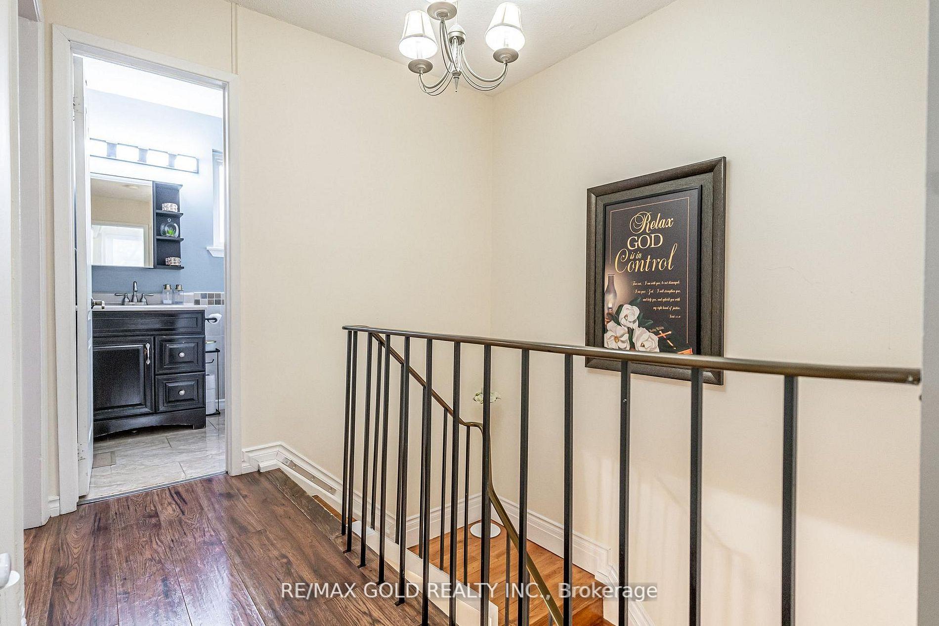 Photo 17 of Unit 33, 33 Guildford Crescent, Brampton, Central Park — HOMEH