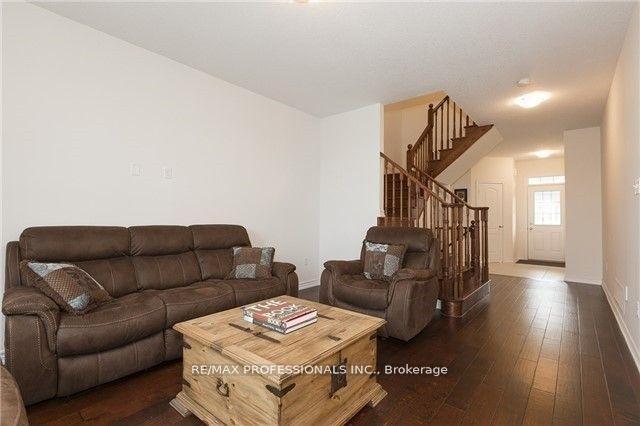 Photo 5 of 650 Murray Meadows Place, Milton, Clarke — HOMEH
