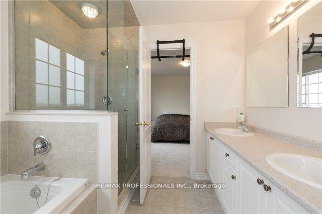 Photo 11 of 650 Murray Meadows Place, Milton, Clarke — HOMEH