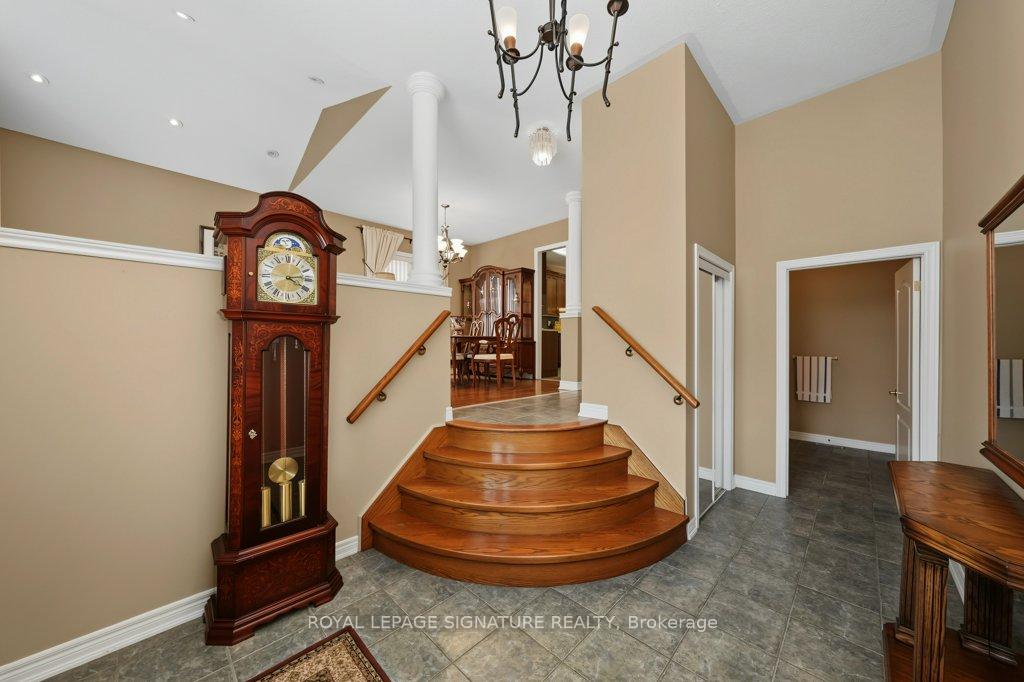 Photo 7 of 26 Saint Clare Boulevard, Vaughan, Vellore Village — HOMEH