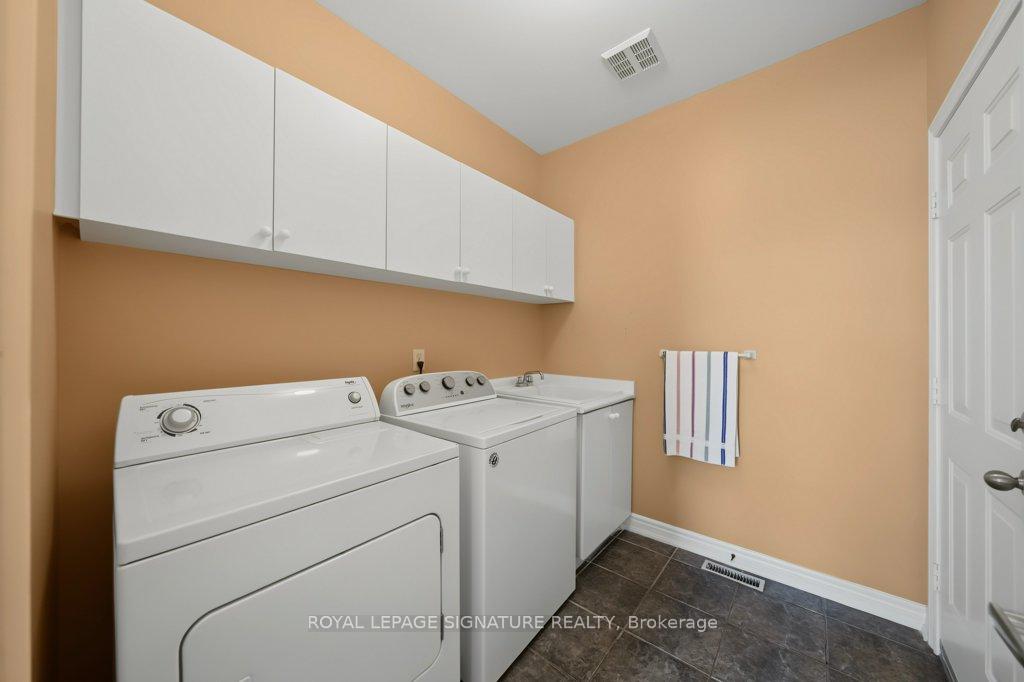 Photo 8 of 26 Saint Clare Boulevard, Vaughan, Vellore Village — HOMEH