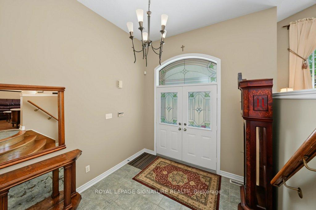 Photo 9 of 26 Saint Clare Boulevard, Vaughan, Vellore Village — HOMEH