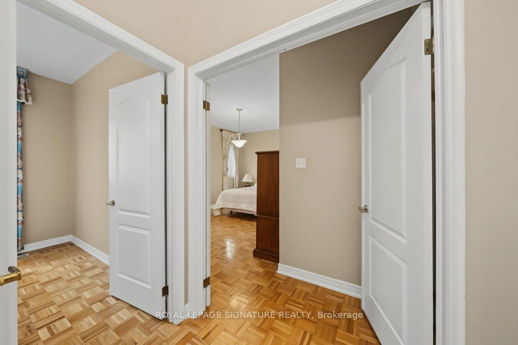 Photo 20 of 26 Saint Clare Boulevard, Vaughan, Vellore Village — HOMEH